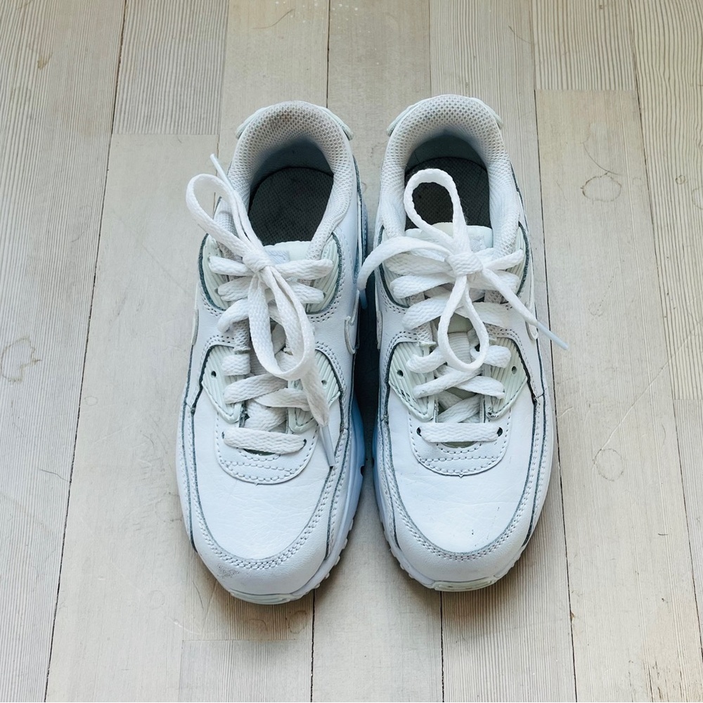 Nike Air Max 90 Kids Shoes